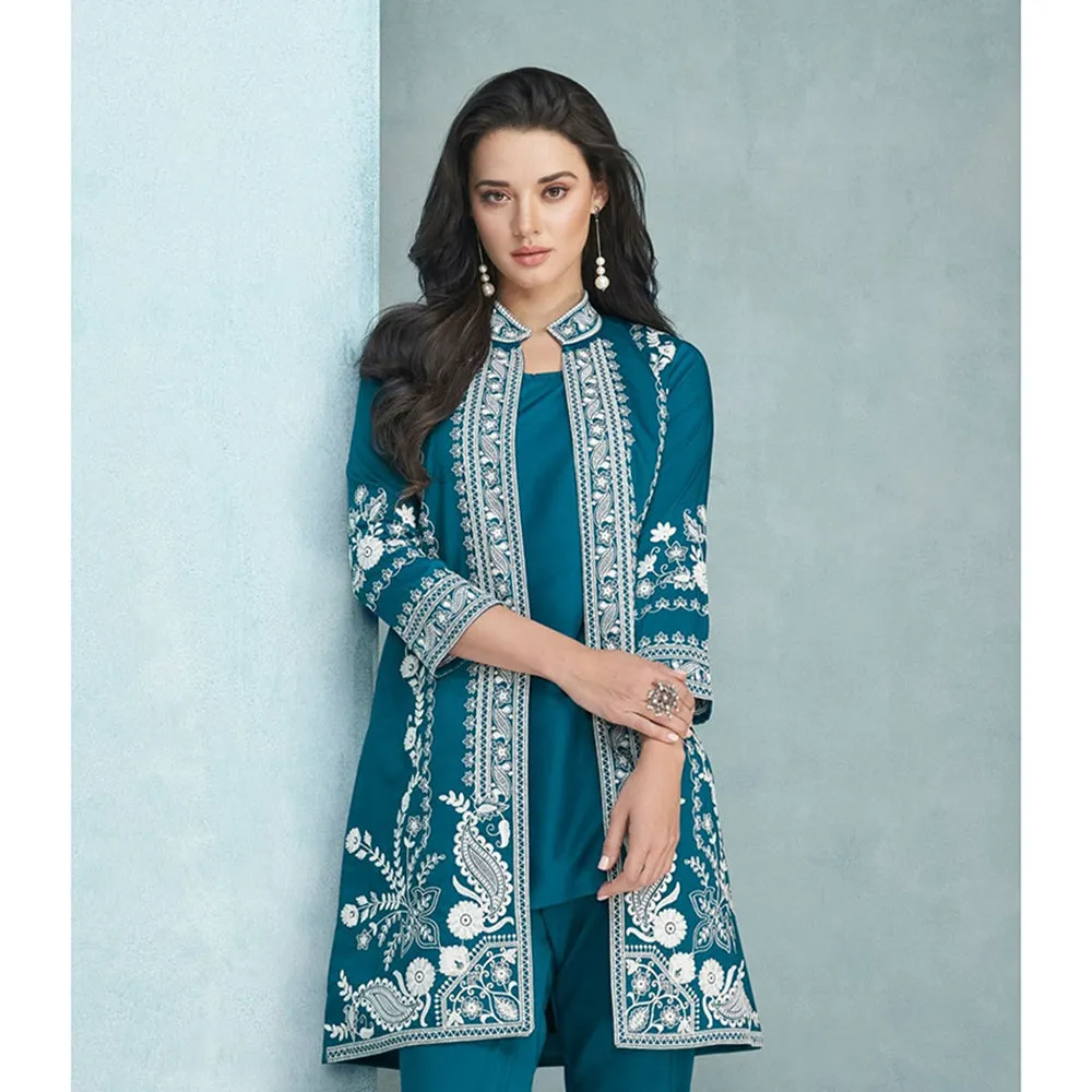 Autumnlane Iris Tiffany Embroidered Co-Ord Set