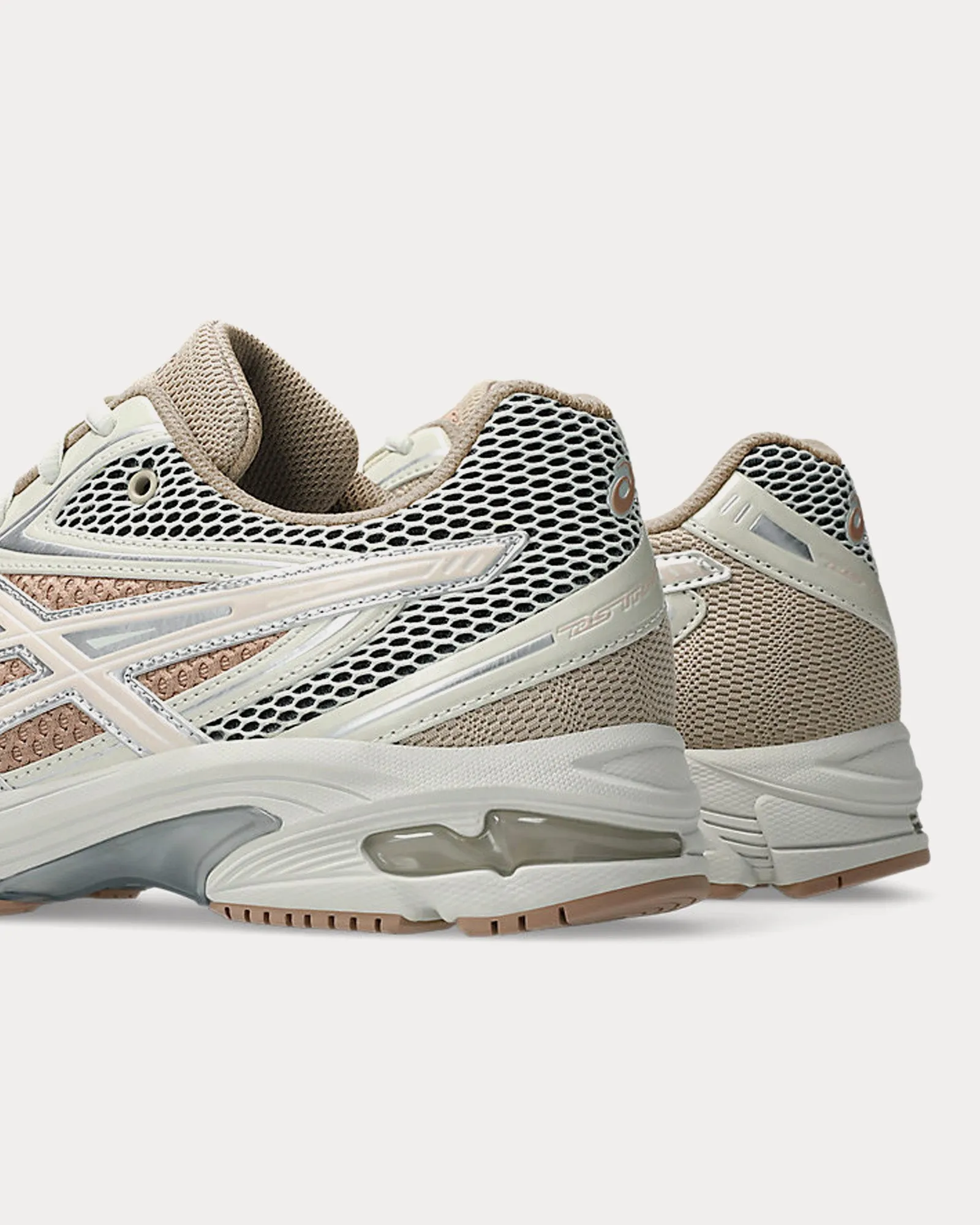 GEL-DS Trainer 14 Lake Grey / Mineral Beige Low Top Sneakers