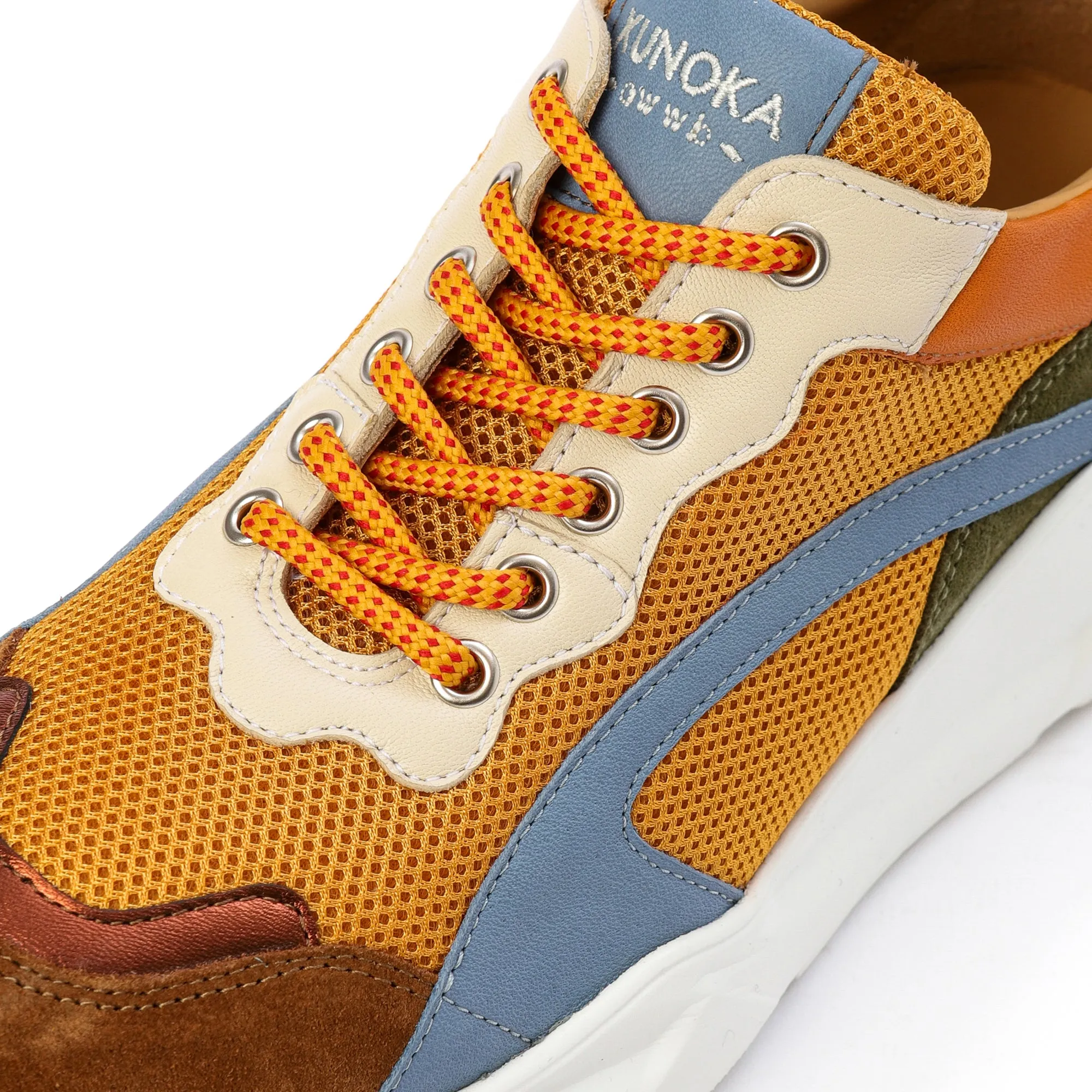 IZZI platform sneaker - saturn