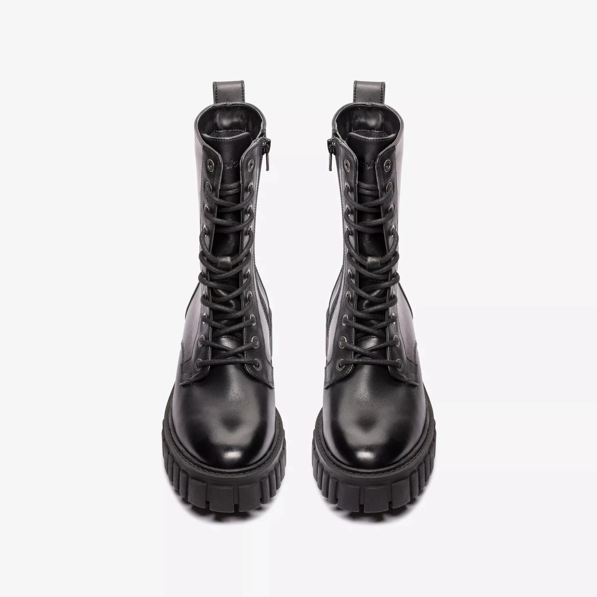 Page Lace - Black Leather