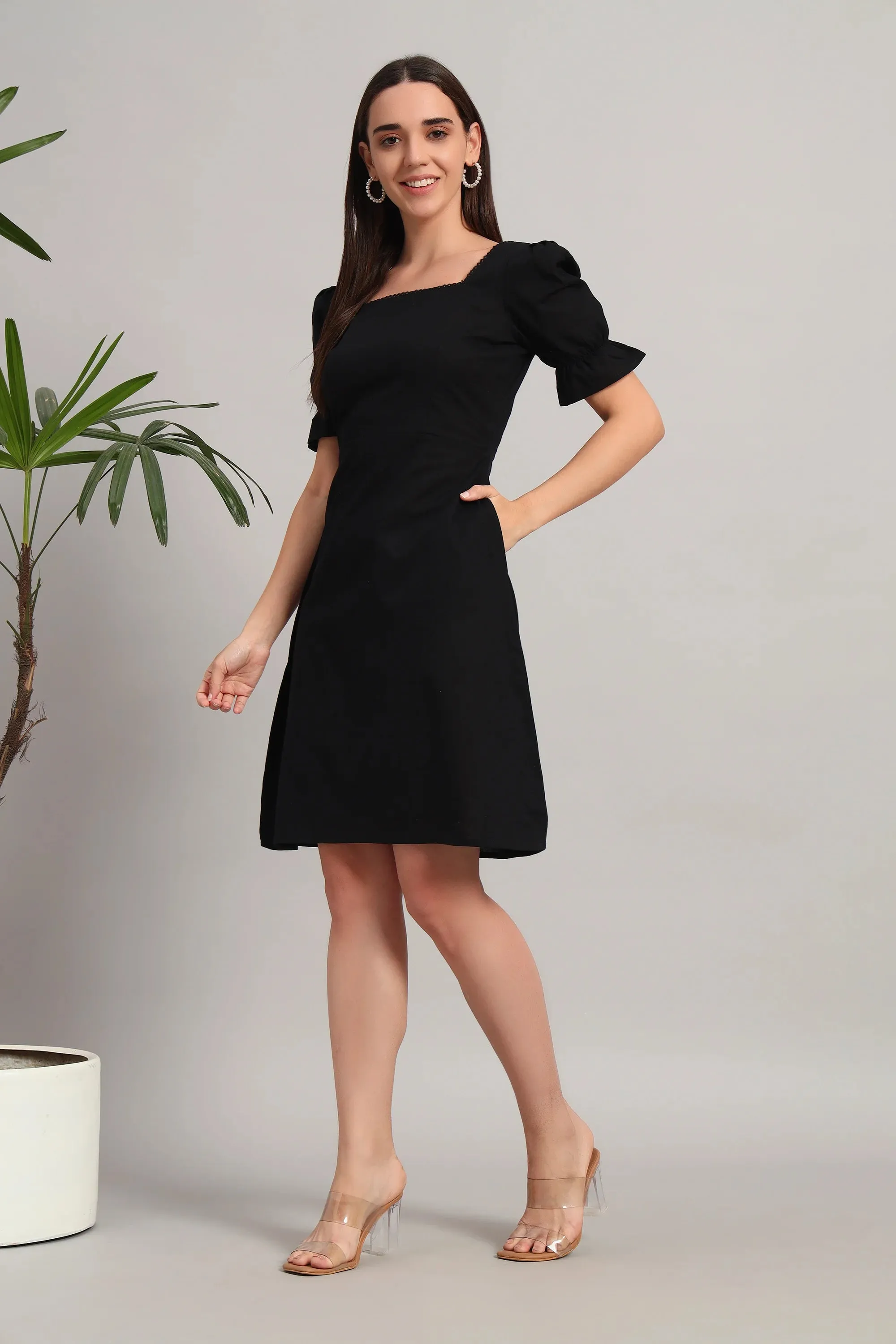 Puff & Petal Black, Midi Dress