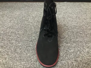 Round-Mouth Suede Laced-up Short Boots