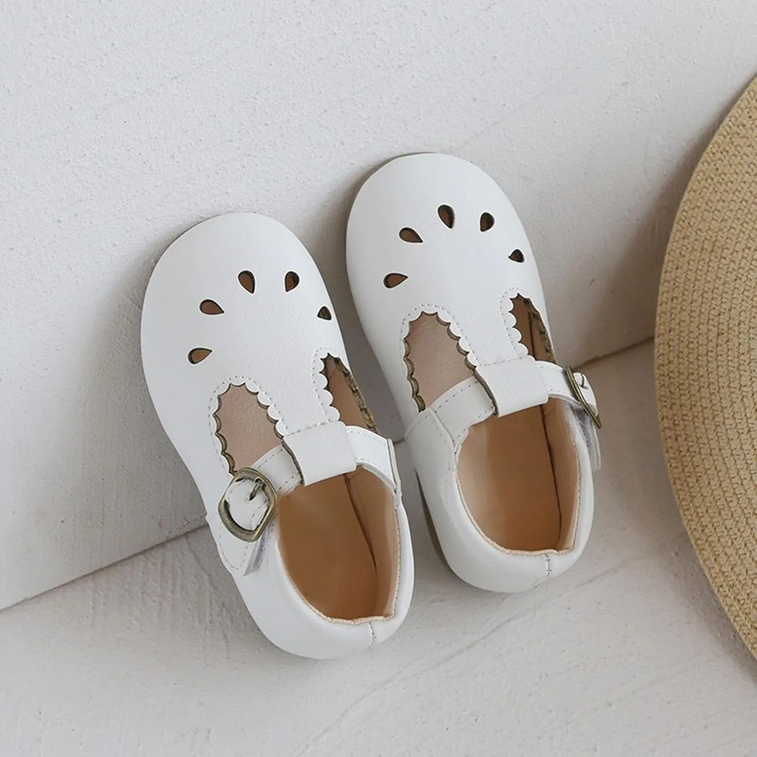 Toddler Girl T Strap Mary Jane Dress Shoes, Kids Closed Toe Hollow Buckle Slip On Platform Flip Flops with Strap
