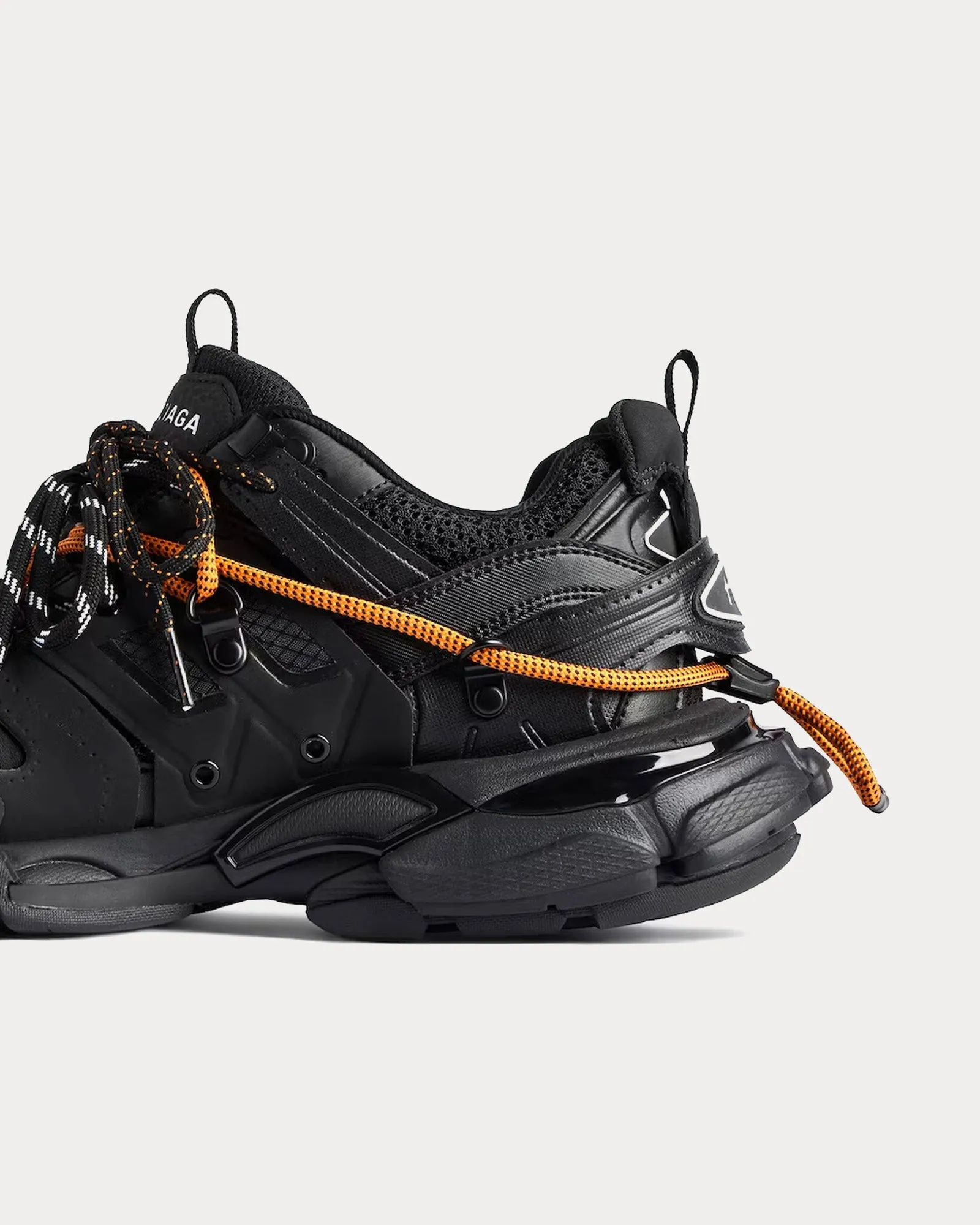 Track Trail Laces Black / Orange Low Top Sneakers