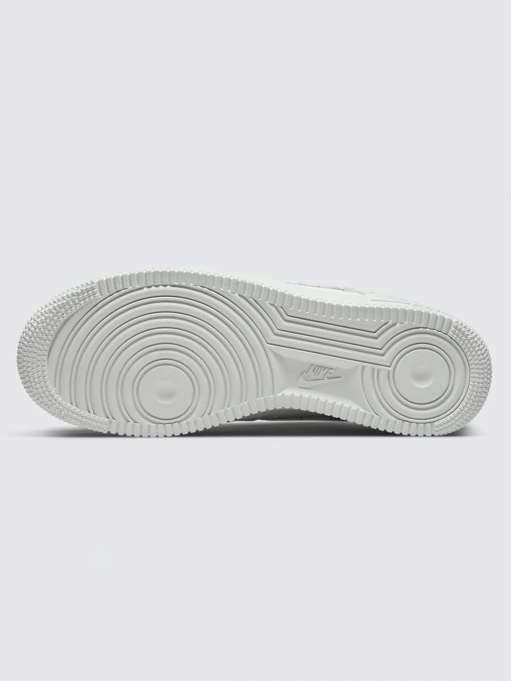 W AIR FORCE 1 '07 ESS - Summit White/Grey Fog-Black-Summit White