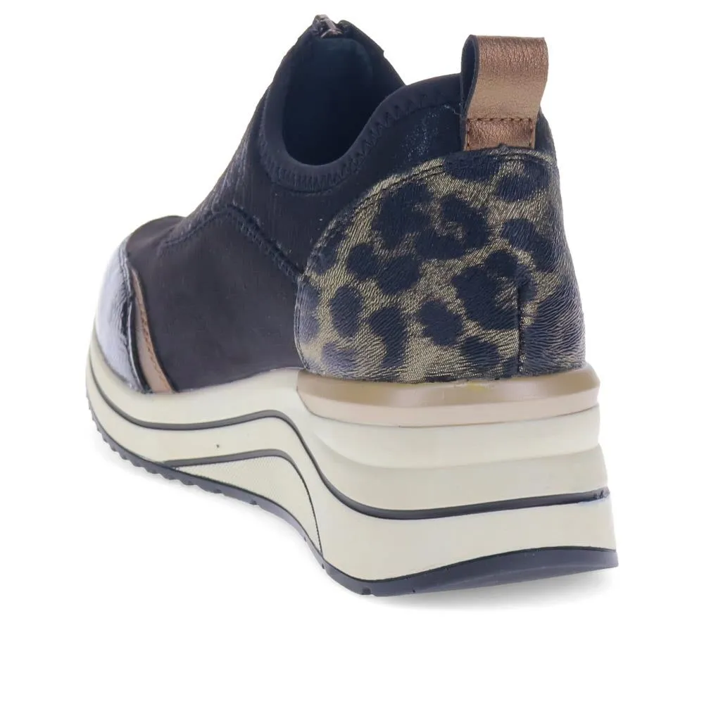 Wedged Slip-On Trainers - DRS40500 / 325 665
