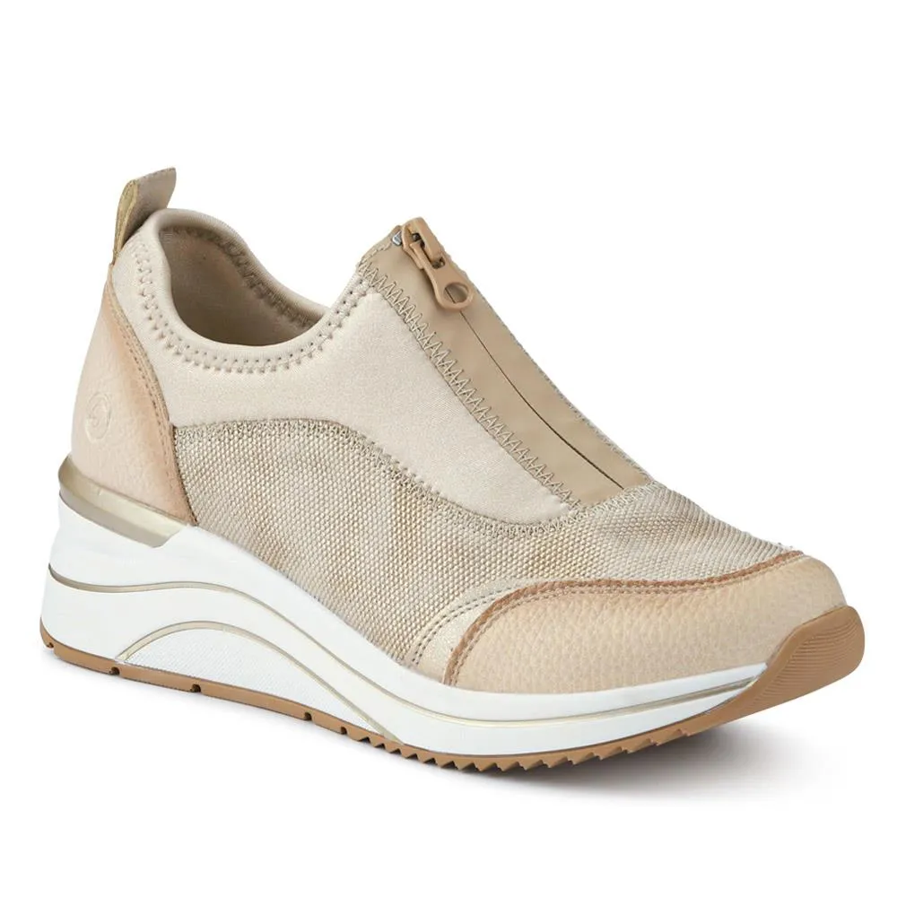 Wedged Slip-On Trainers - DRS40500 / 325 665